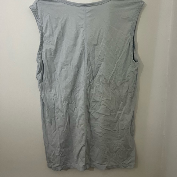 Aritzia Tank Top - Picture 3 of 3